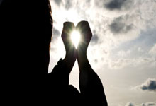 竞技宝：国足遭遇重创，朱辰杰不幸粉碎性骨折！.